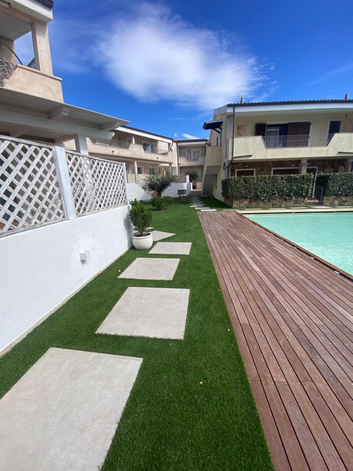 Le Perle Villa Palau Exterior foto